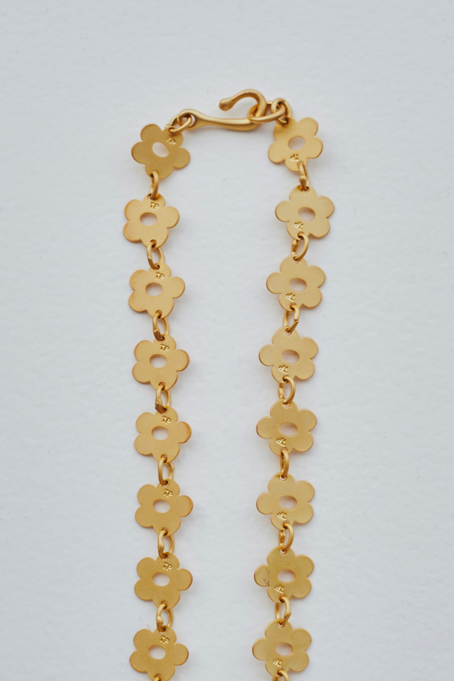 FLOWER - ETCHED METAL NECKLACE