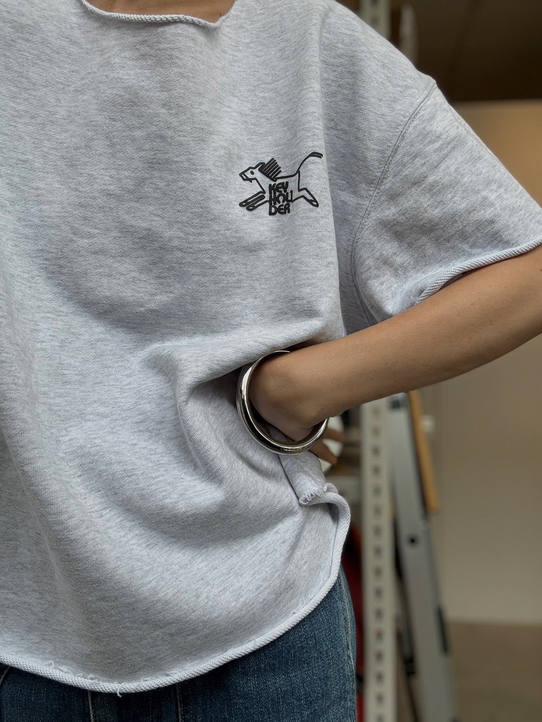 Cut-Off Logo Sweat w/ LILLY DEL SALONE