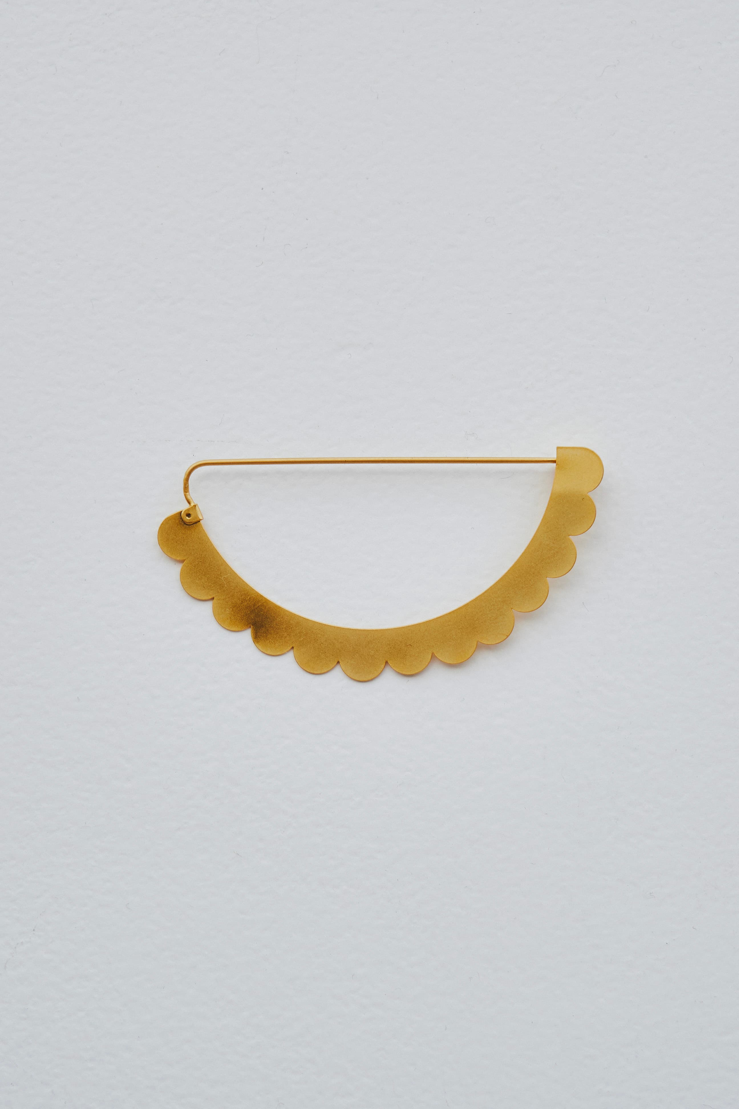 SEMICIRCULAR - ETCHED METAL BROOCH
