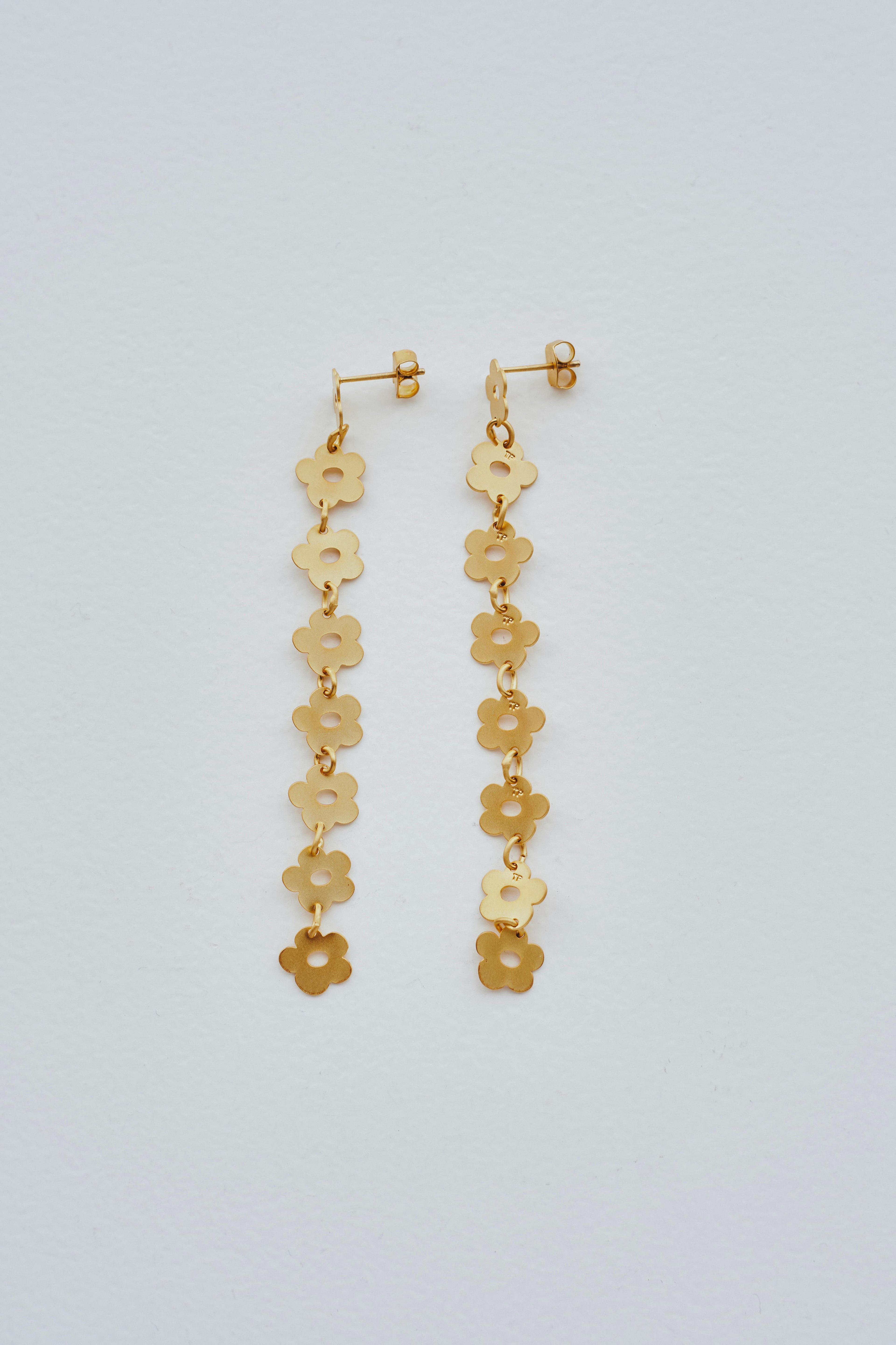 FLOWER - ETCHED METAL LONG EARRINGS