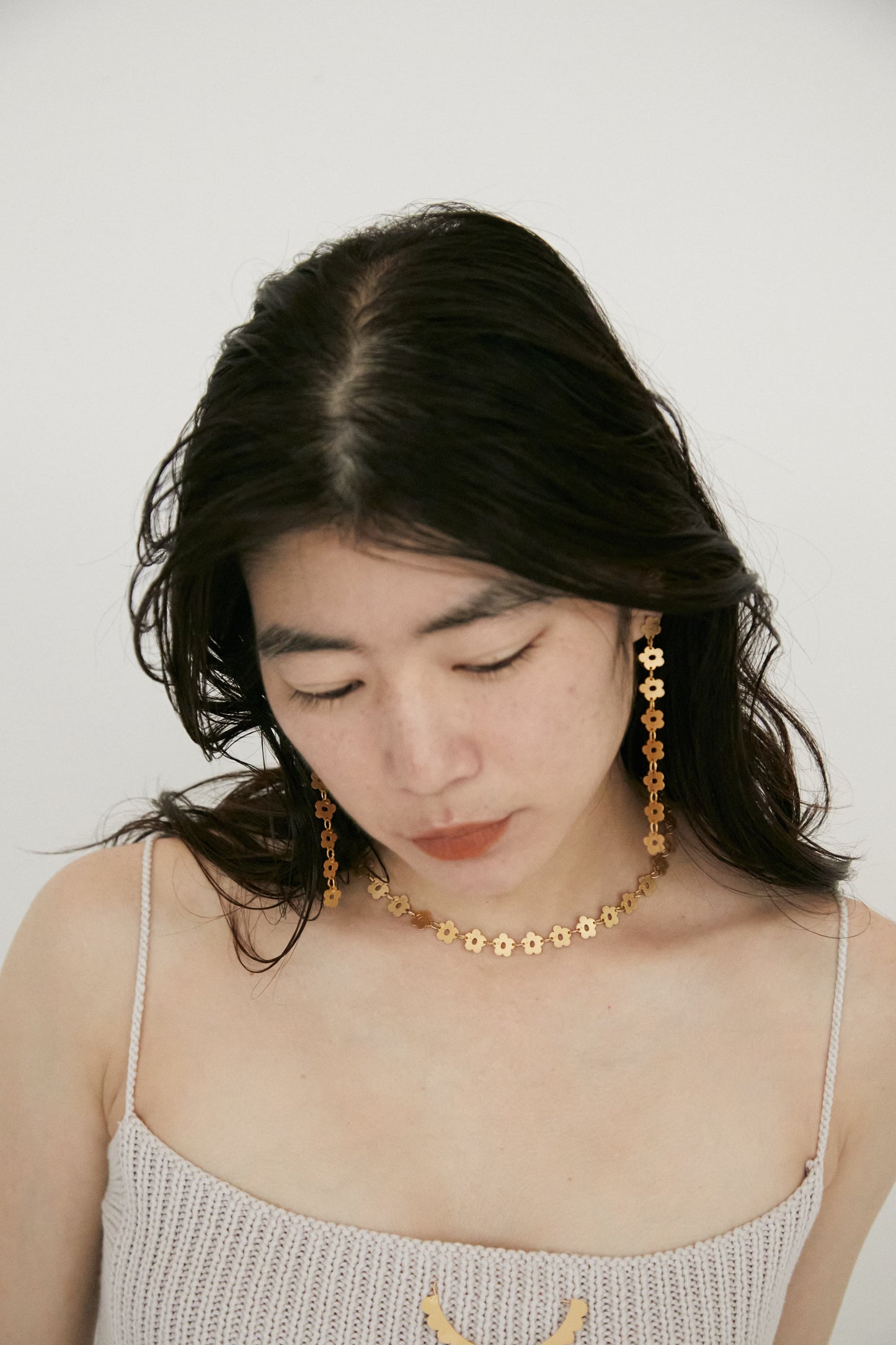 FLOWER - ETCHED METAL LONG EARRINGS