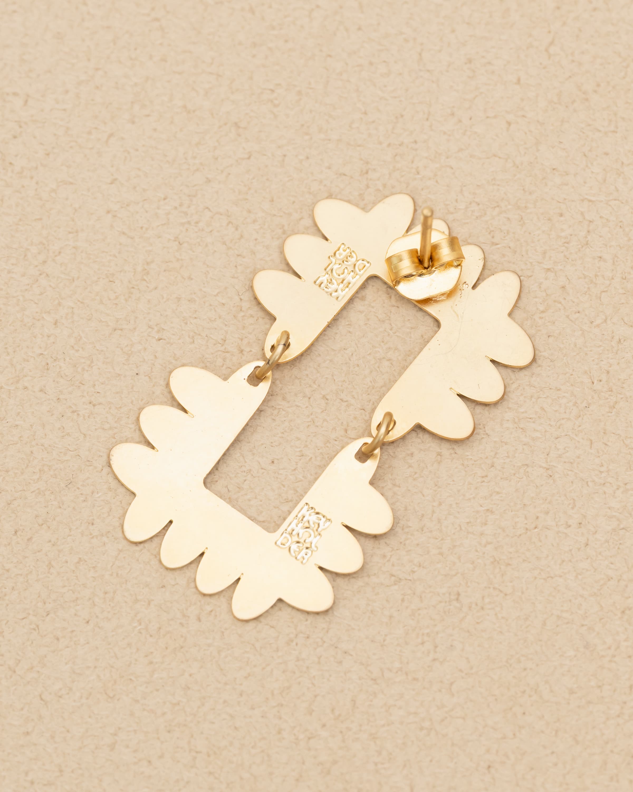 SCALLOPE - ETCHED METAL DOUBLE EARRINGS