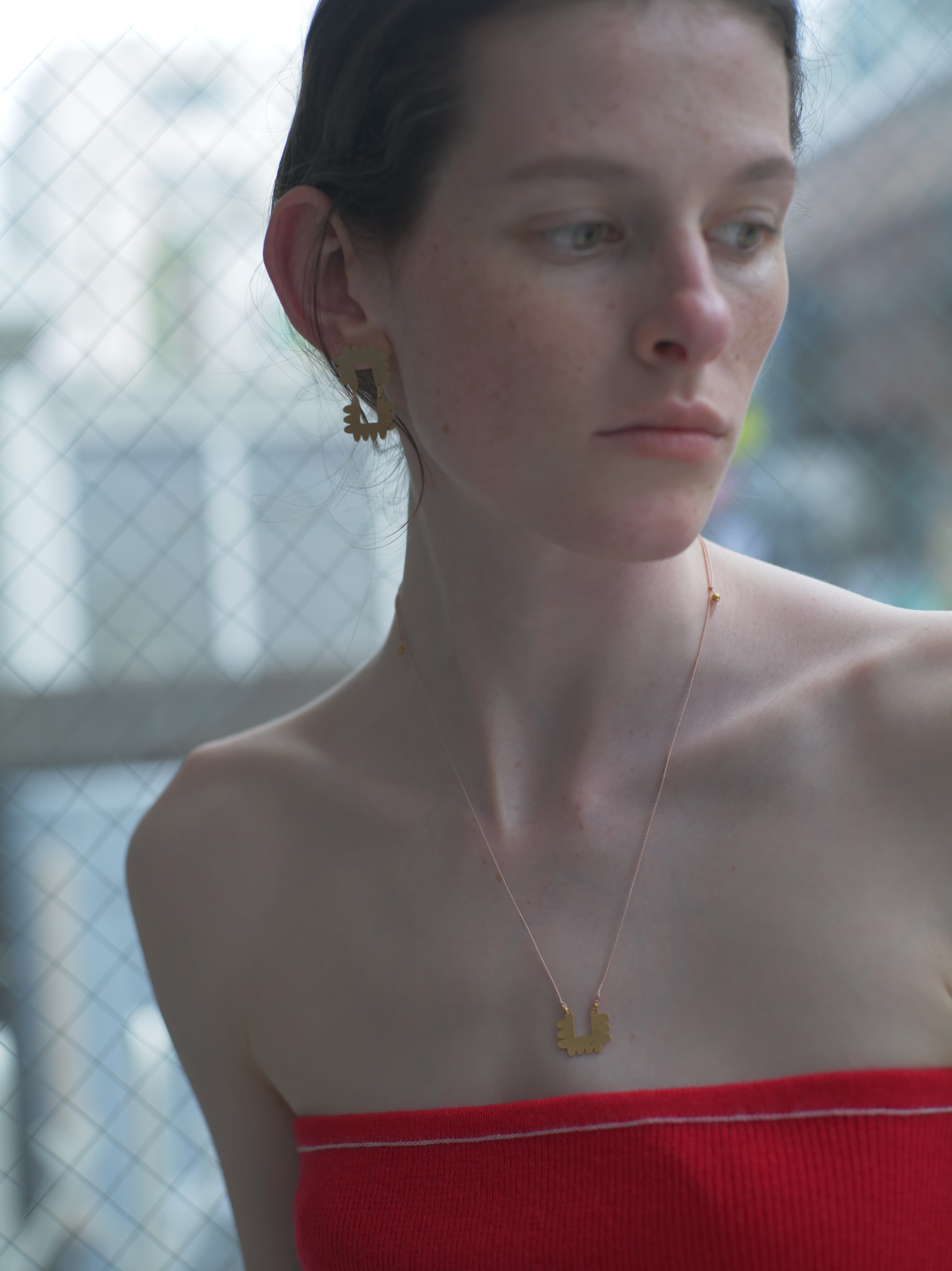 SCALLOPE - ETCHED METAL NECKLACE