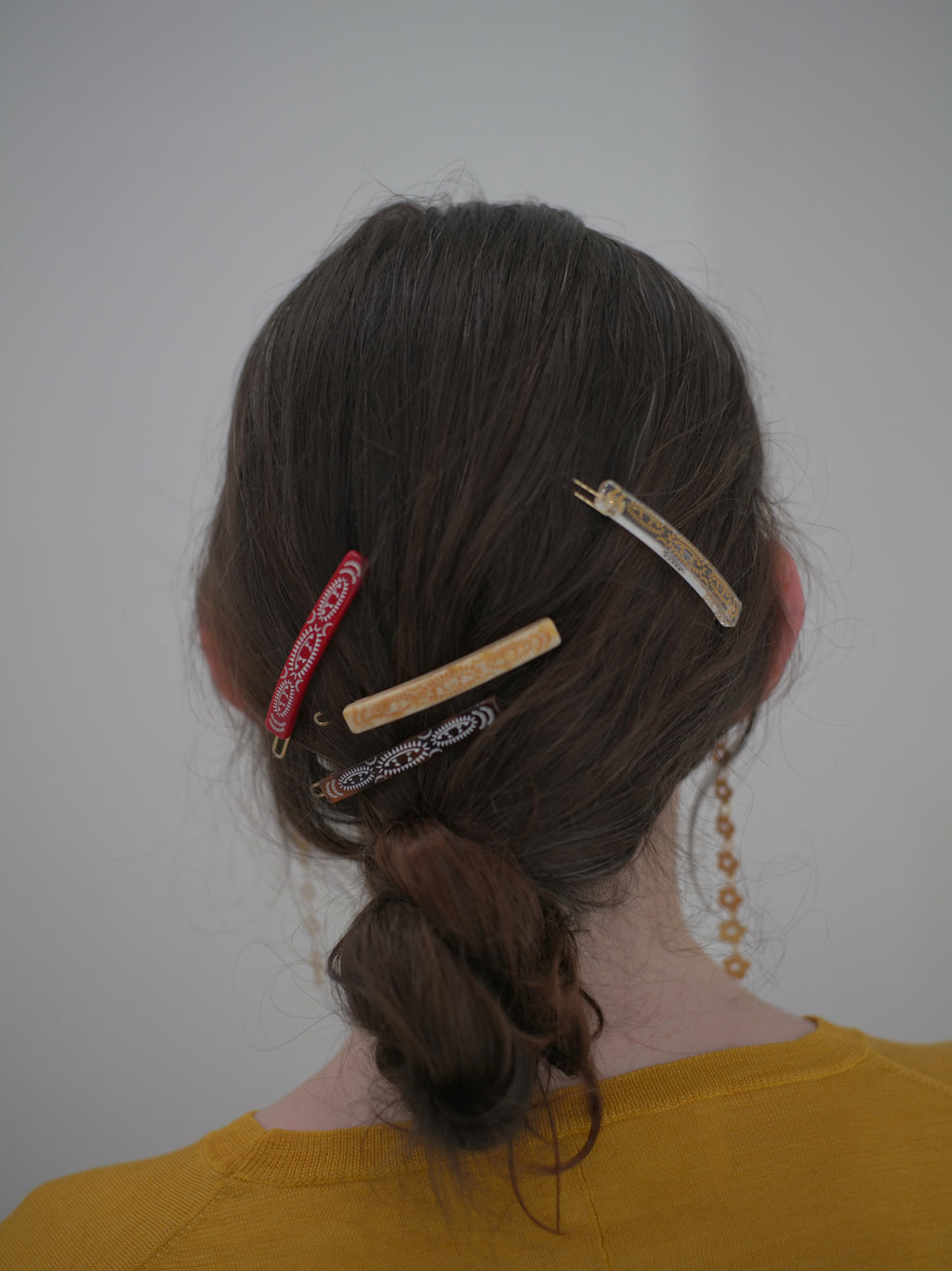 PERSIAN RUG GEOMETRIC PATTERN HAIRPIN