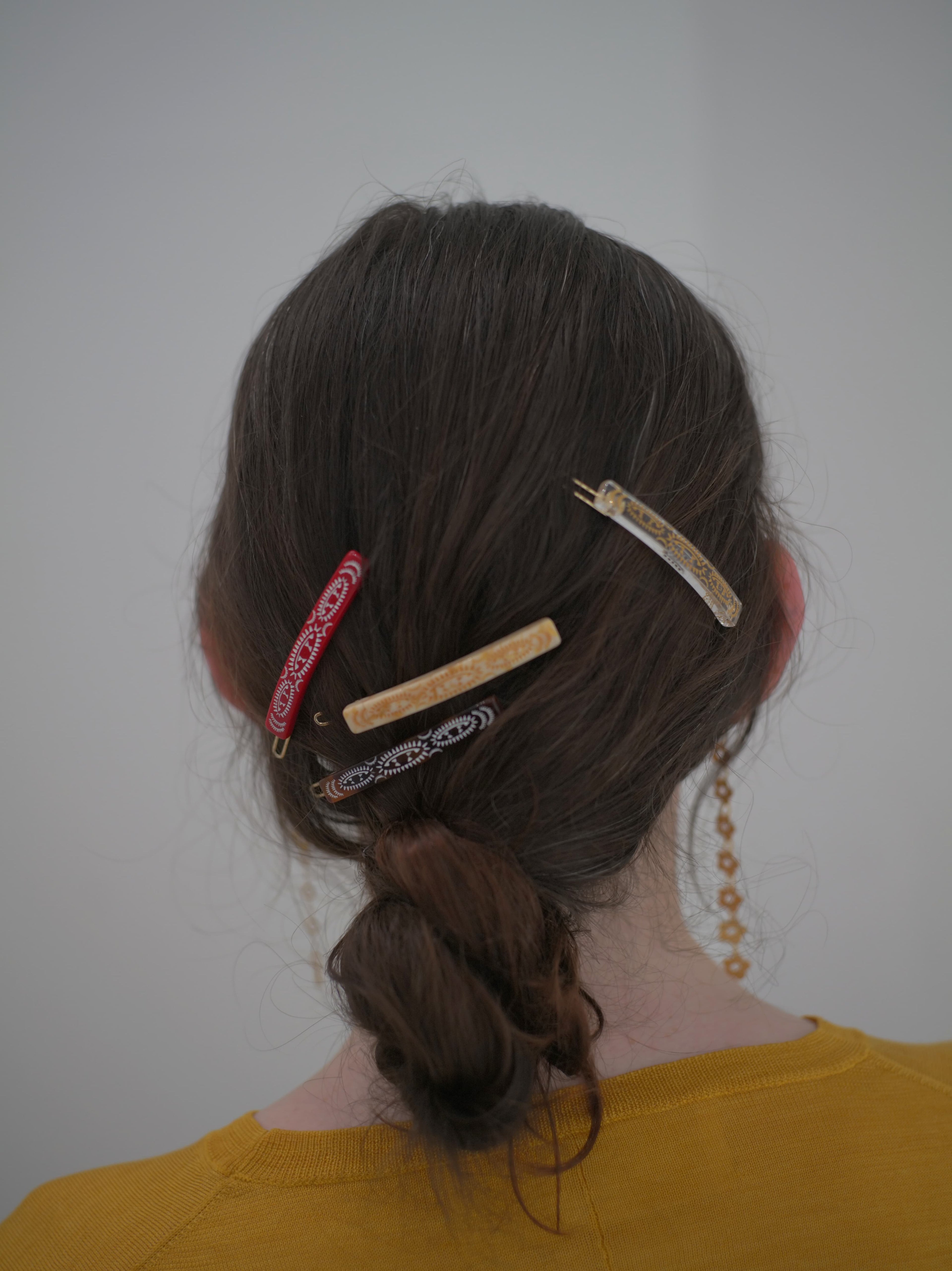 PERSIAN RUG GEOMETRIC PATTERN HAIRPIN