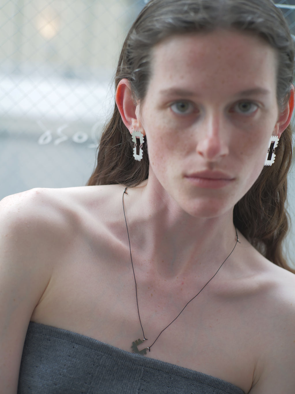 SCALLOPE - ETCHED METAL NECKLACE