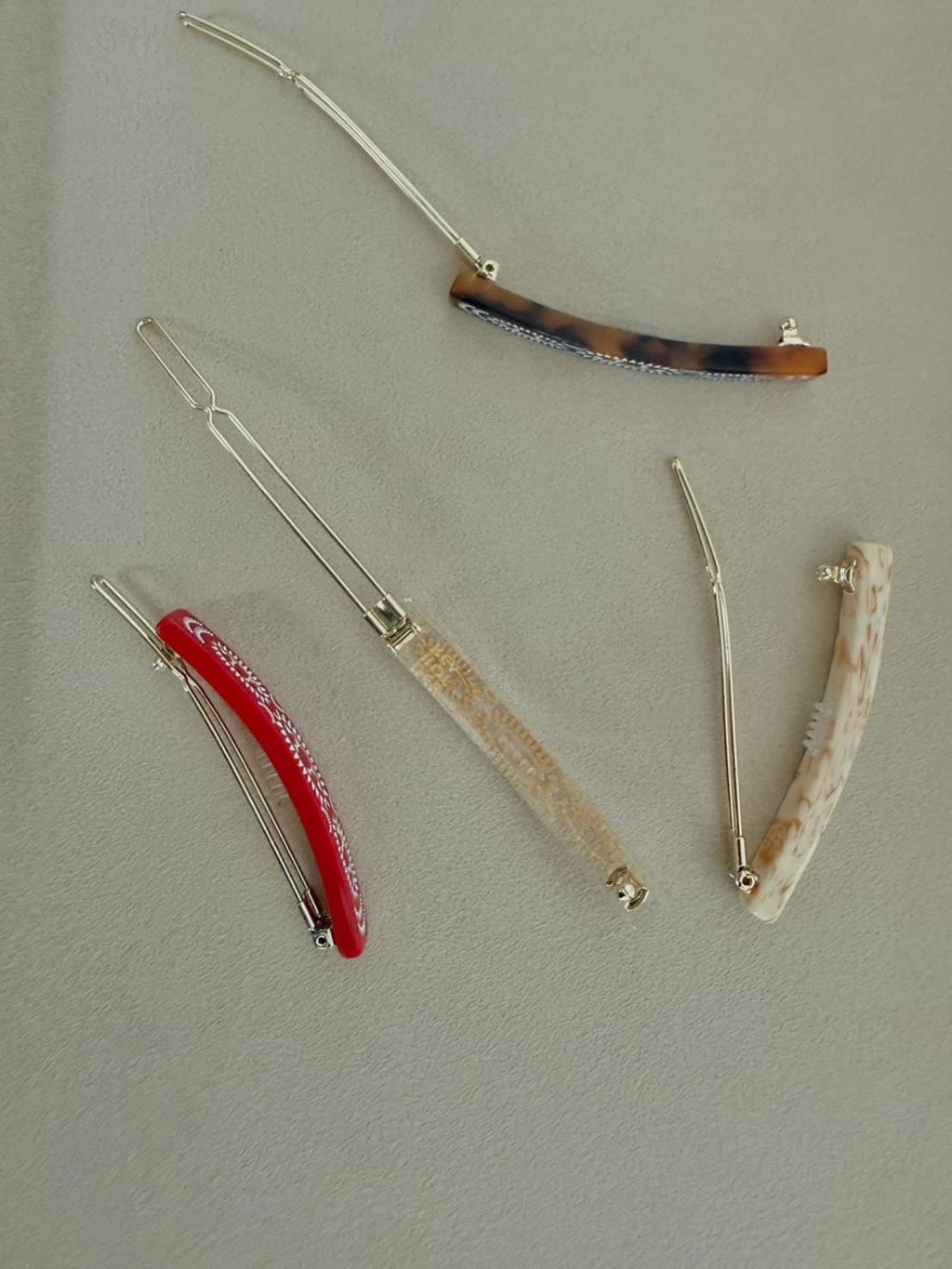 PERSIAN RUG GEOMETRIC PATTERN HAIRPIN