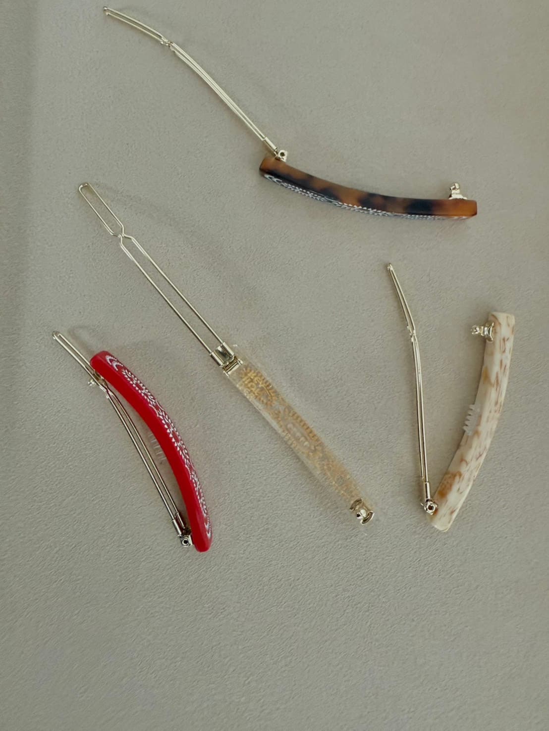 PERSIAN RUG GEOMETRIC PATTERN HAIRPIN