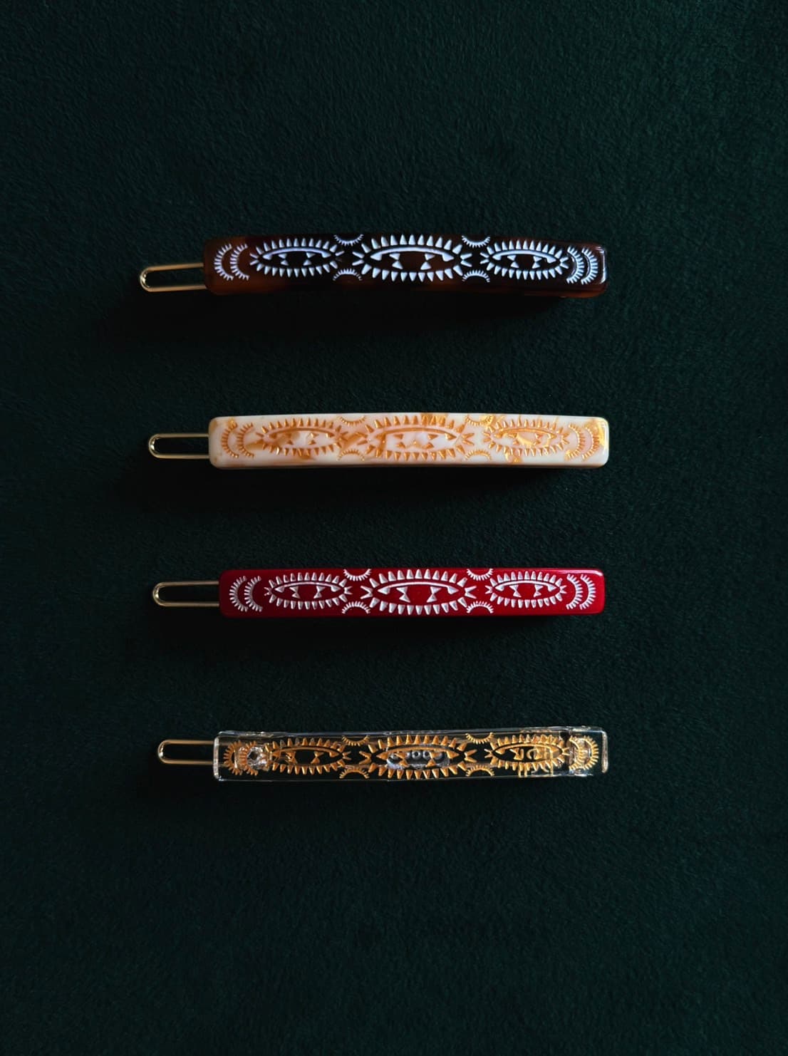 PERSIAN RUG GEOMETRIC PATTERN HAIRPIN