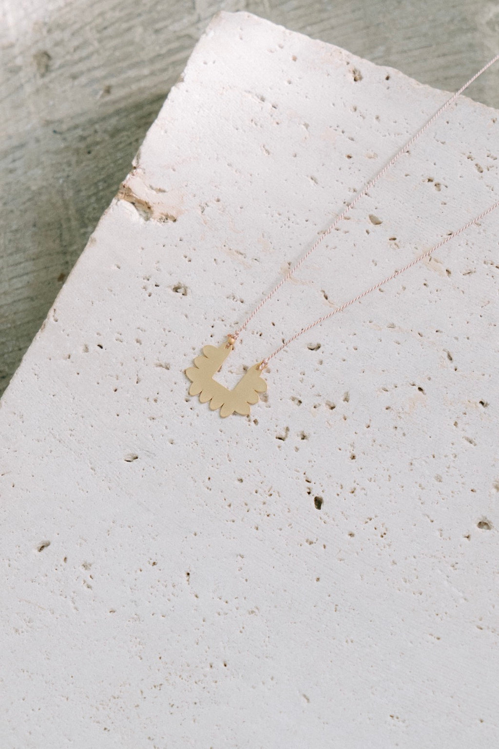 SCALLOPE - ETCHED METAL NECKLACE