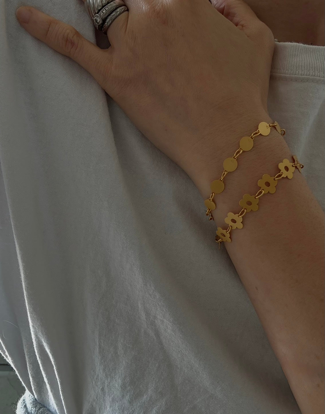 CIRCLE - ETCHED METAL BRACELET w/ LILLY DEL SALONE